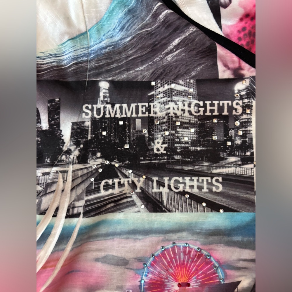 Style & CO LA Themed Graphic Tee with Fringe and sparkly gems! - Picture 5 of 16